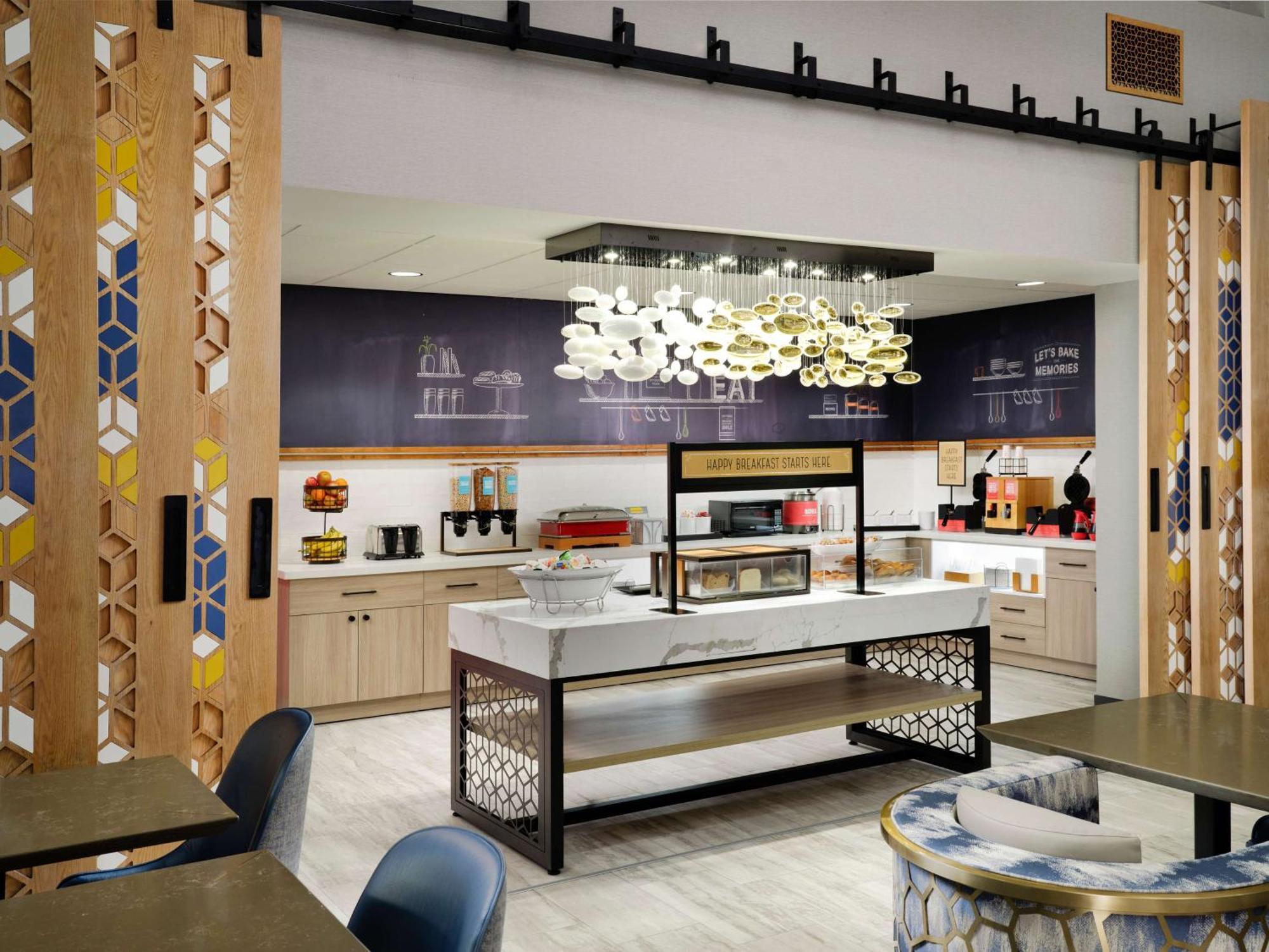Hampton Inn & Suites Dallas-Dfw Airport Hurst Exterior photo